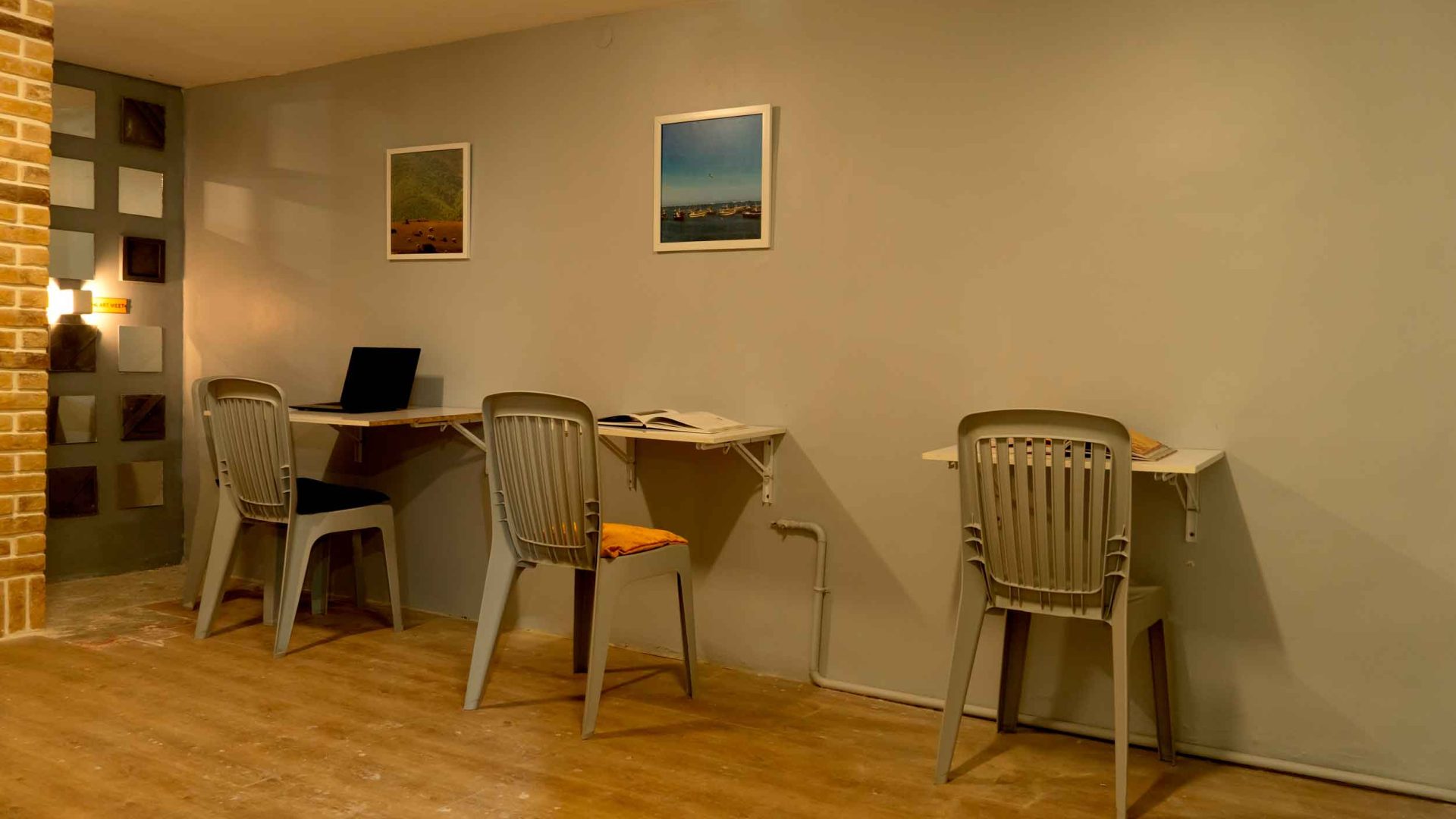 coworking-space-mashhad نمای کلی فضای کار اشتراکی گالری الماس